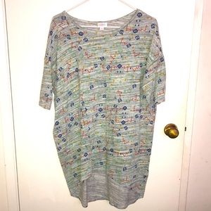 Like New LuLaRoe XSmall Irma top